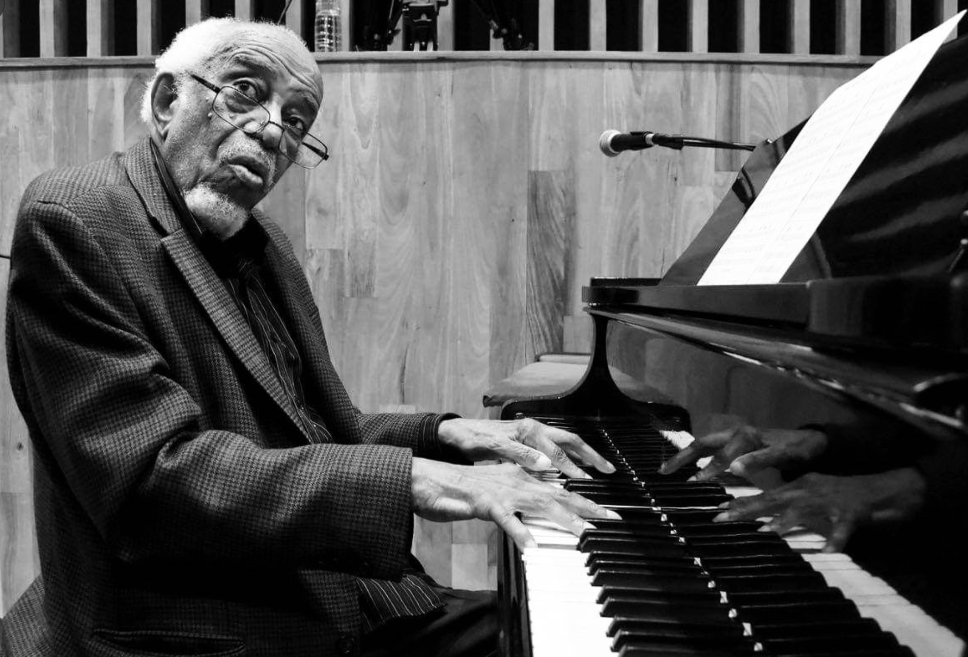 Barry Harris at the piano